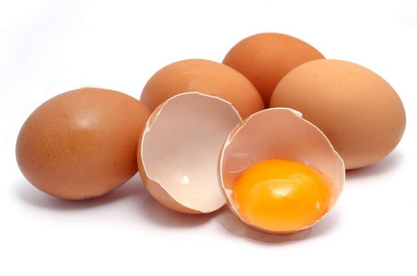 کاهش ریزش مو با تخم مرغ